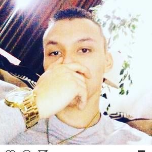 Meet your Posher, Tyrone